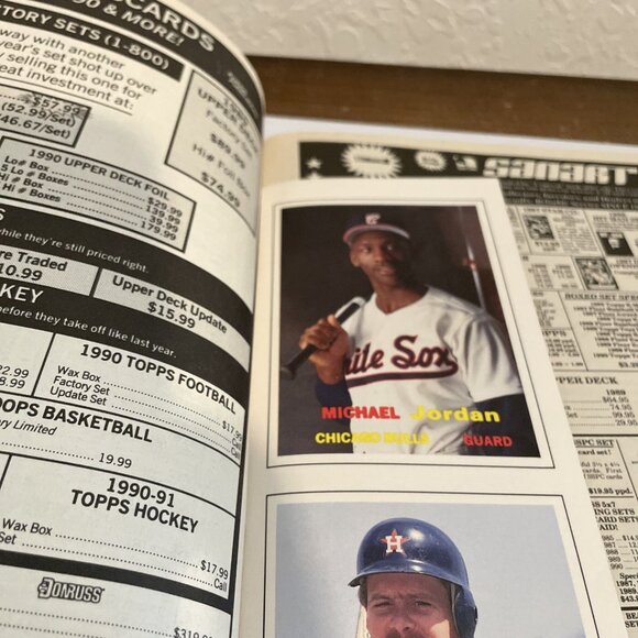 Michael Jordan Nov 1990 Baseball Card Price Guide Magazine, MINT MJ TRADING CARD - Picture 2 of 4
